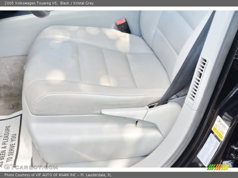Black / Kristal Grey 2005 Volkswagen Touareg V6