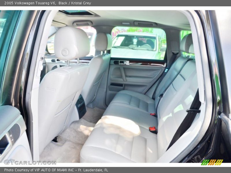 Black / Kristal Grey 2005 Volkswagen Touareg V6