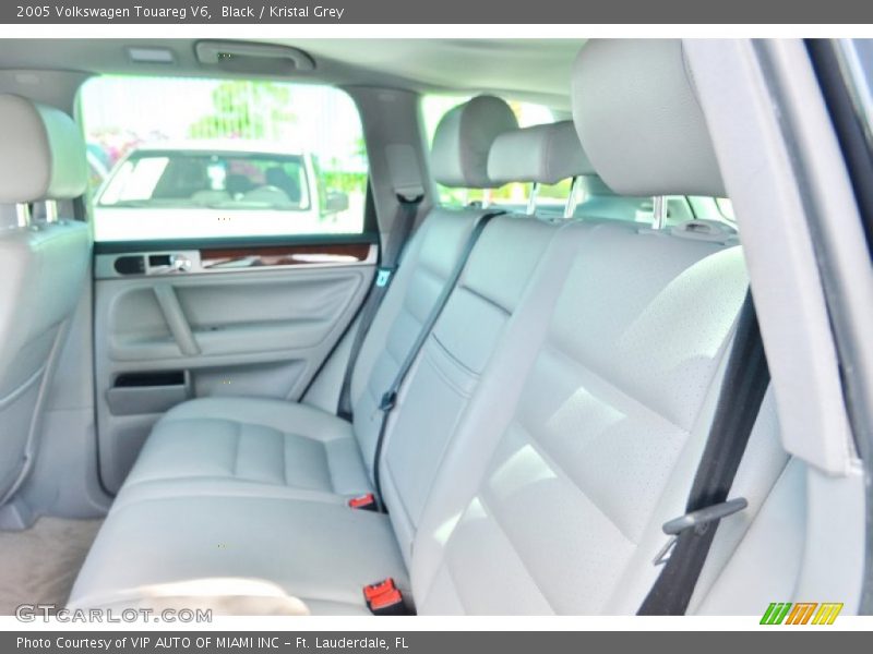 Black / Kristal Grey 2005 Volkswagen Touareg V6