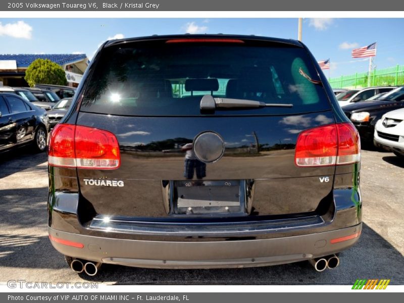 Black / Kristal Grey 2005 Volkswagen Touareg V6