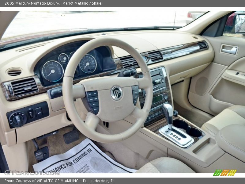 Merlot Metallic / Shale 2005 Mercury Montego Luxury