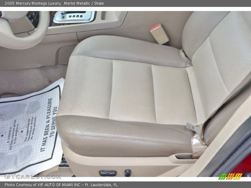 Merlot Metallic / Shale 2005 Mercury Montego Luxury