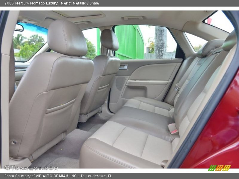 Merlot Metallic / Shale 2005 Mercury Montego Luxury