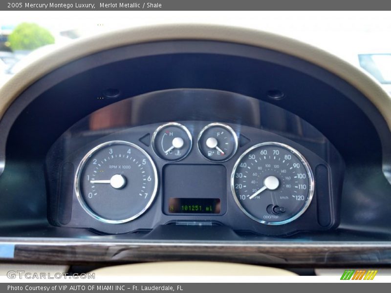 Merlot Metallic / Shale 2005 Mercury Montego Luxury