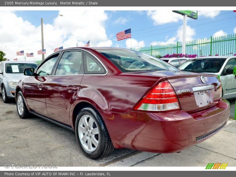 Merlot Metallic / Shale 2005 Mercury Montego Luxury