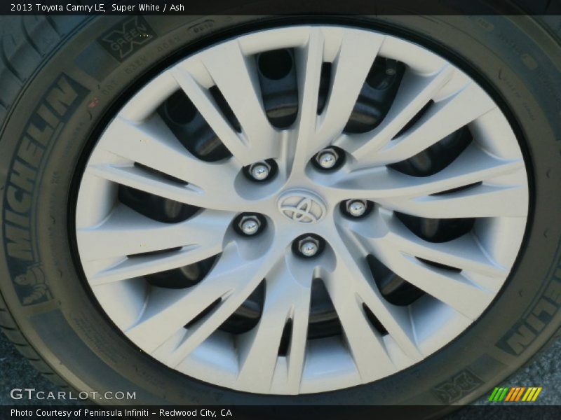 Super White / Ash 2013 Toyota Camry LE