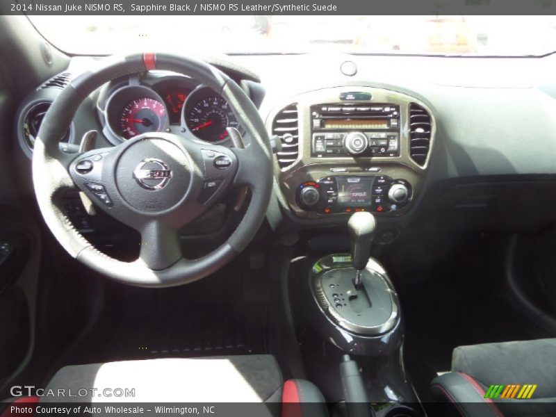 Dashboard of 2014 Juke NISMO RS