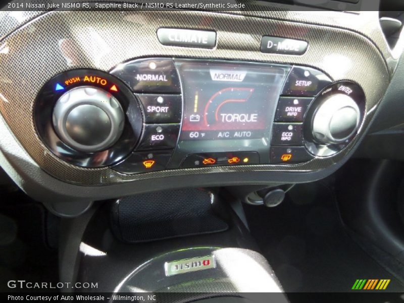Controls of 2014 Juke NISMO RS
