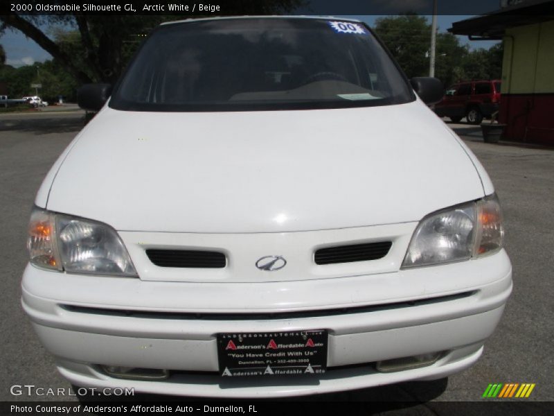Arctic White / Beige 2000 Oldsmobile Silhouette GL