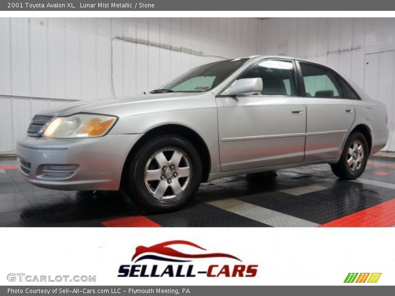 Lunar Mist Metallic / Stone 2001 Toyota Avalon XL