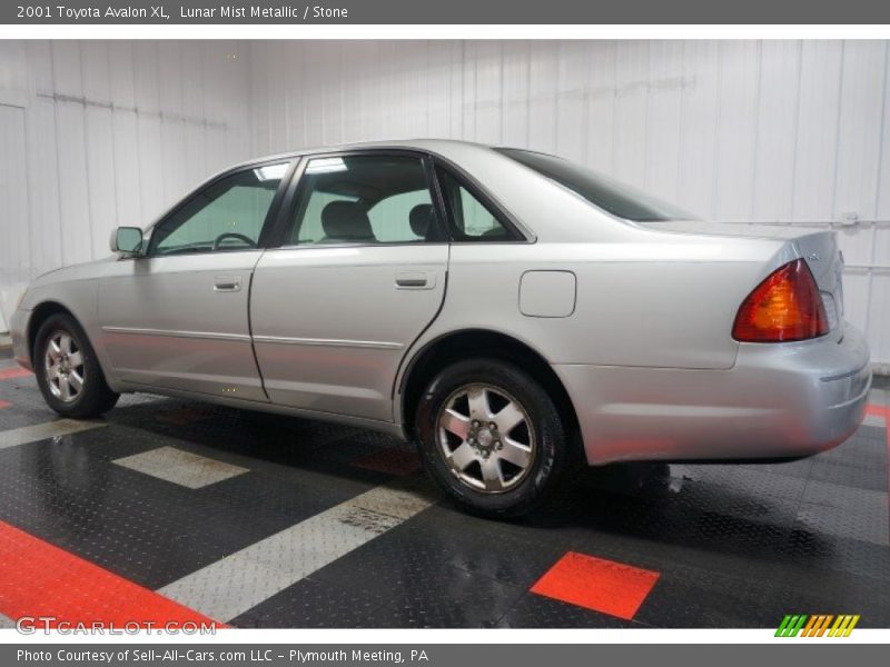 Lunar Mist Metallic / Stone 2001 Toyota Avalon XL