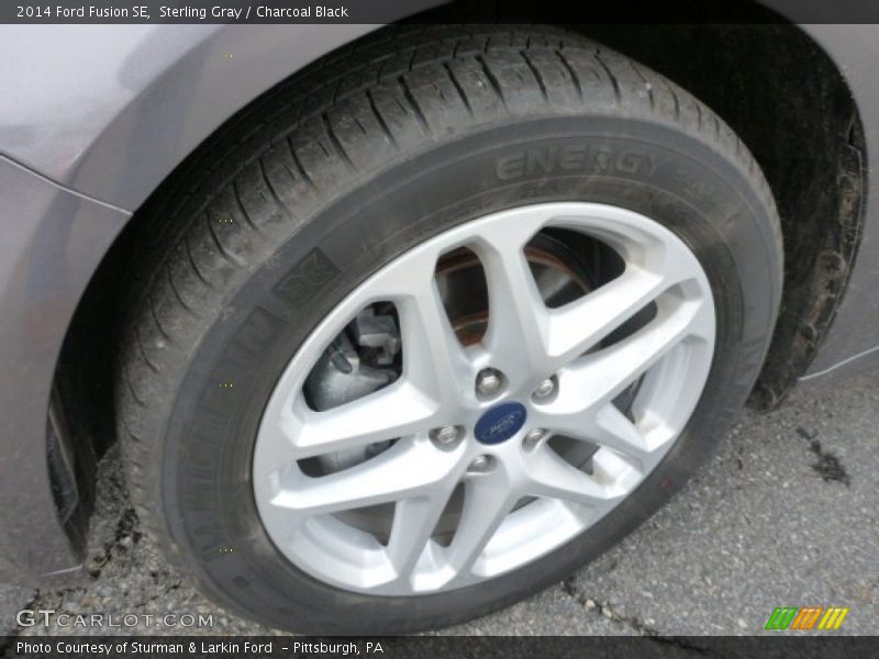 Sterling Gray / Charcoal Black 2014 Ford Fusion SE
