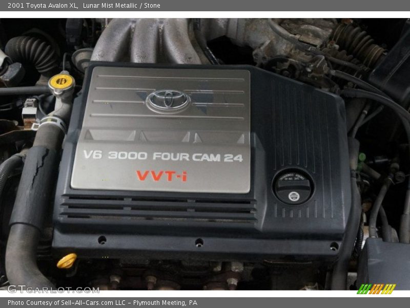 Lunar Mist Metallic / Stone 2001 Toyota Avalon XL