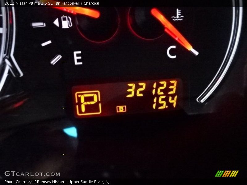 Brilliant Silver / Charcoal 2012 Nissan Altima 2.5 SL