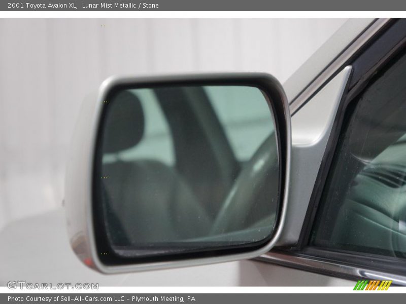 Lunar Mist Metallic / Stone 2001 Toyota Avalon XL