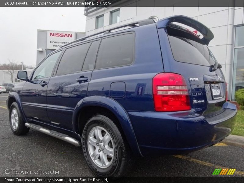 Bluestone Metallic / Ivory 2003 Toyota Highlander V6 4WD