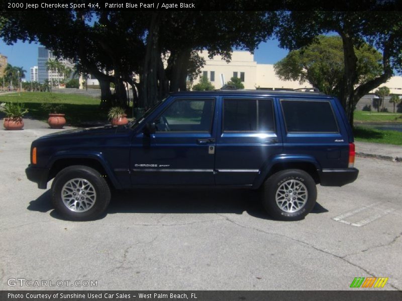 Patriot Blue Pearl / Agate Black 2000 Jeep Cherokee Sport 4x4