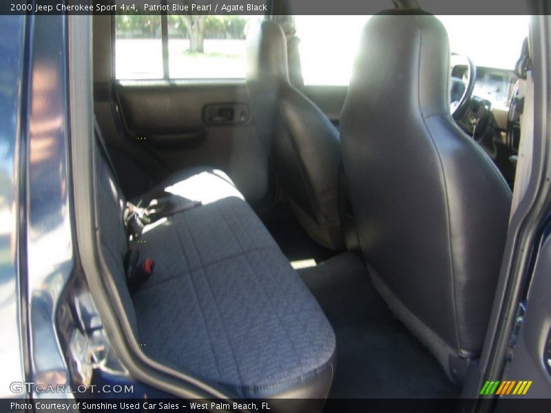 Patriot Blue Pearl / Agate Black 2000 Jeep Cherokee Sport 4x4