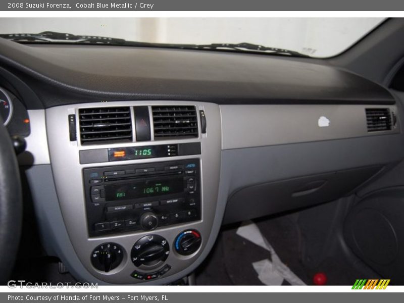 Cobalt Blue Metallic / Grey 2008 Suzuki Forenza