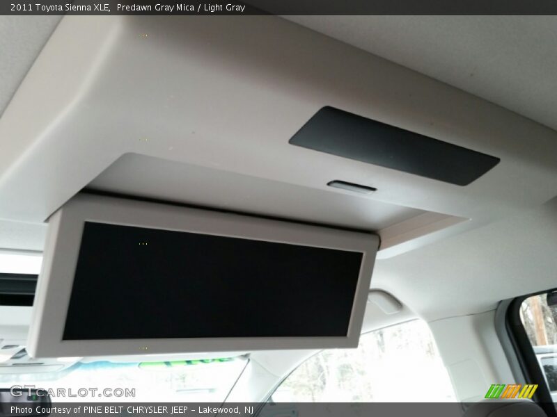 Predawn Gray Mica / Light Gray 2011 Toyota Sienna XLE