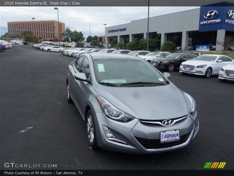 Shale Gray / Gray 2016 Hyundai Elantra SE