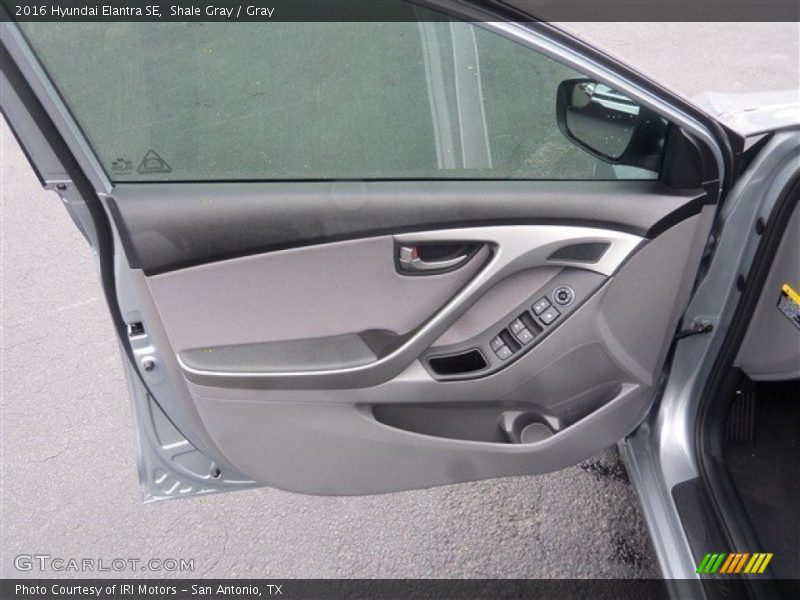 Shale Gray / Gray 2016 Hyundai Elantra SE