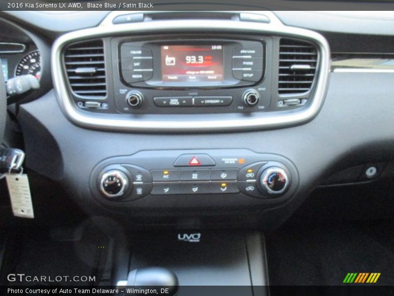 Blaze Blue / Satin Black 2016 Kia Sorento LX AWD