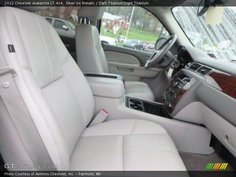 Silver Ice Metallic / Dark Titanium/Light Titanium 2012 Chevrolet Avalanche LT 4x4