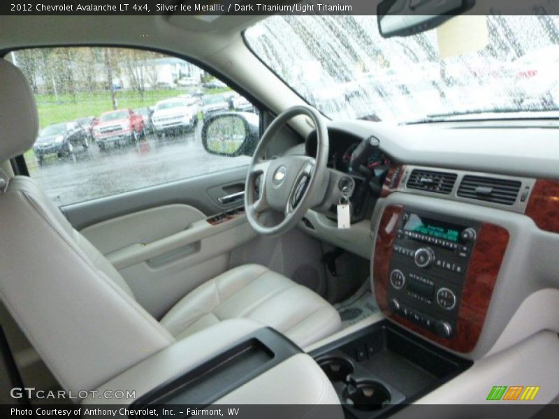 Silver Ice Metallic / Dark Titanium/Light Titanium 2012 Chevrolet Avalanche LT 4x4