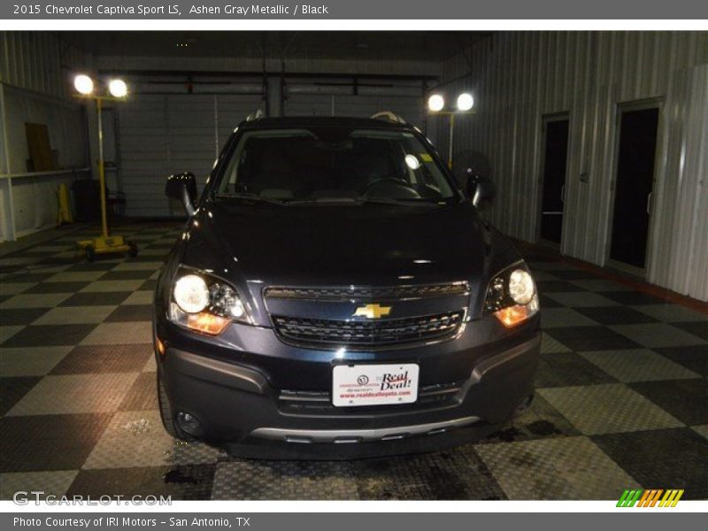 Ashen Gray Metallic / Black 2015 Chevrolet Captiva Sport LS
