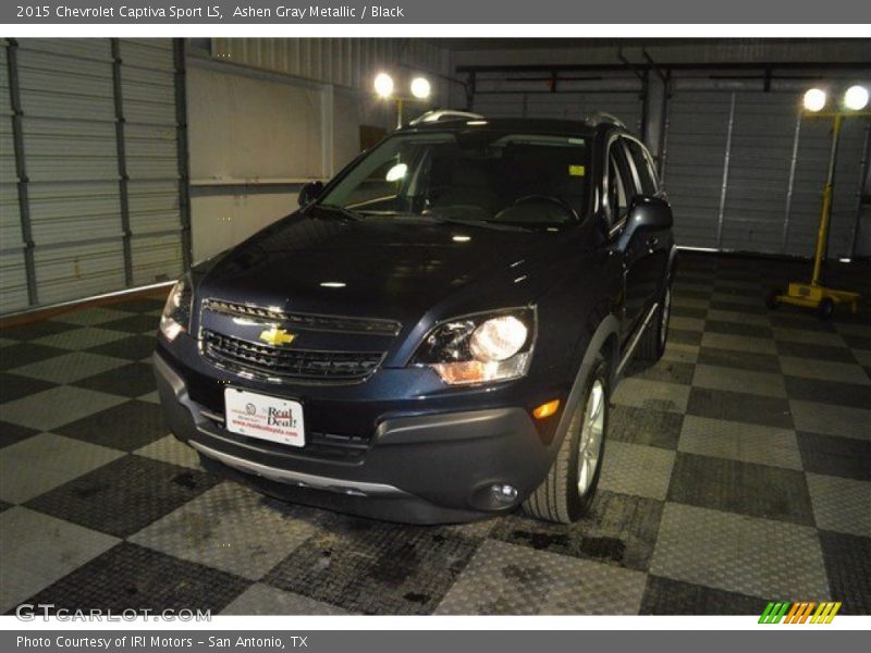 Ashen Gray Metallic / Black 2015 Chevrolet Captiva Sport LS