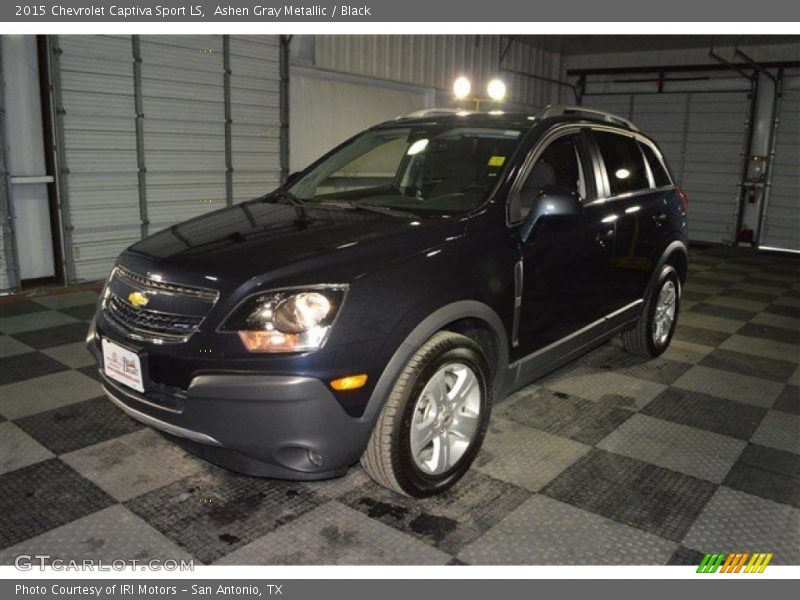 Ashen Gray Metallic / Black 2015 Chevrolet Captiva Sport LS