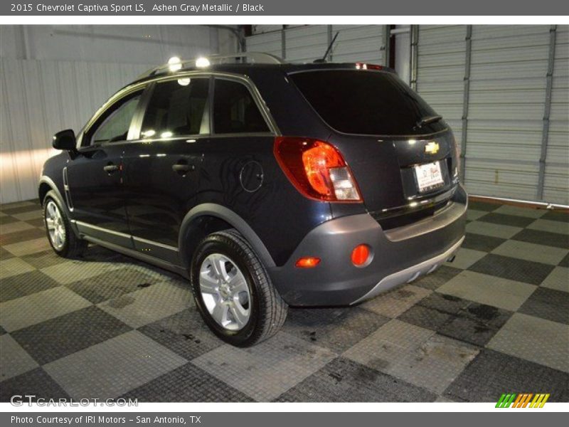 Ashen Gray Metallic / Black 2015 Chevrolet Captiva Sport LS