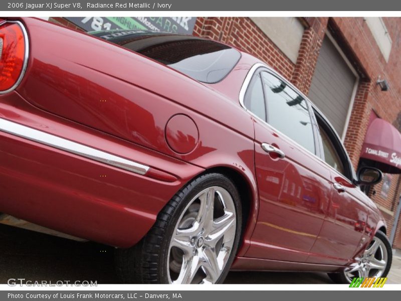 Radiance Red Metallic / Ivory 2006 Jaguar XJ Super V8