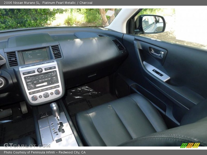 Platinum Pearl Metallic / Charcoal 2006 Nissan Murano SL