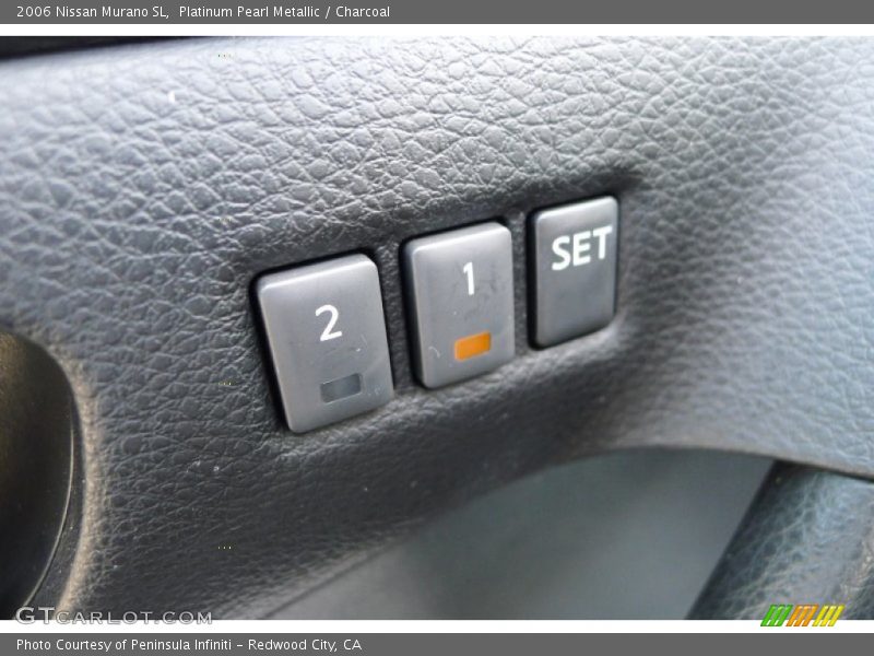 Platinum Pearl Metallic / Charcoal 2006 Nissan Murano SL