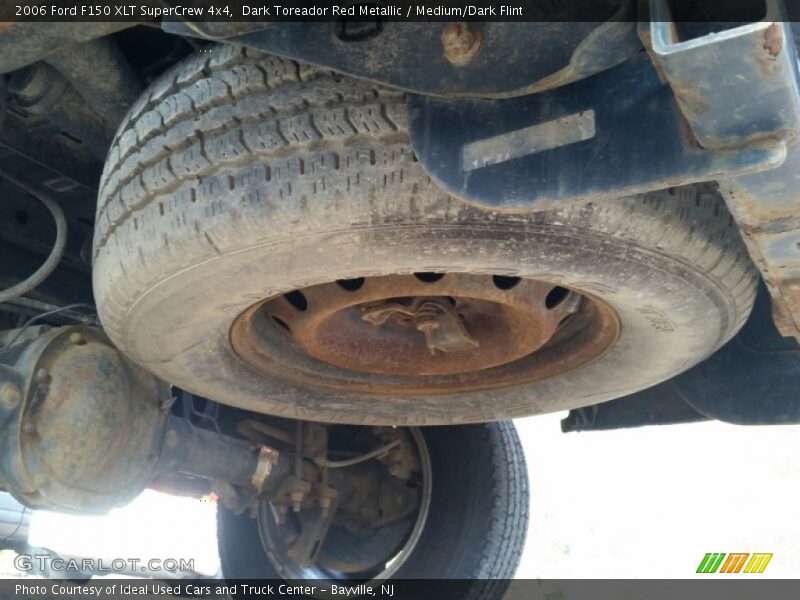 Dark Toreador Red Metallic / Medium/Dark Flint 2006 Ford F150 XLT SuperCrew 4x4