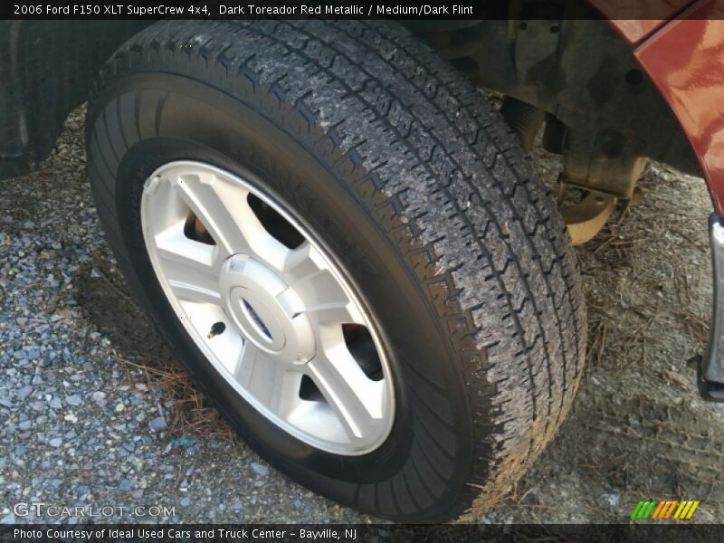 Dark Toreador Red Metallic / Medium/Dark Flint 2006 Ford F150 XLT SuperCrew 4x4