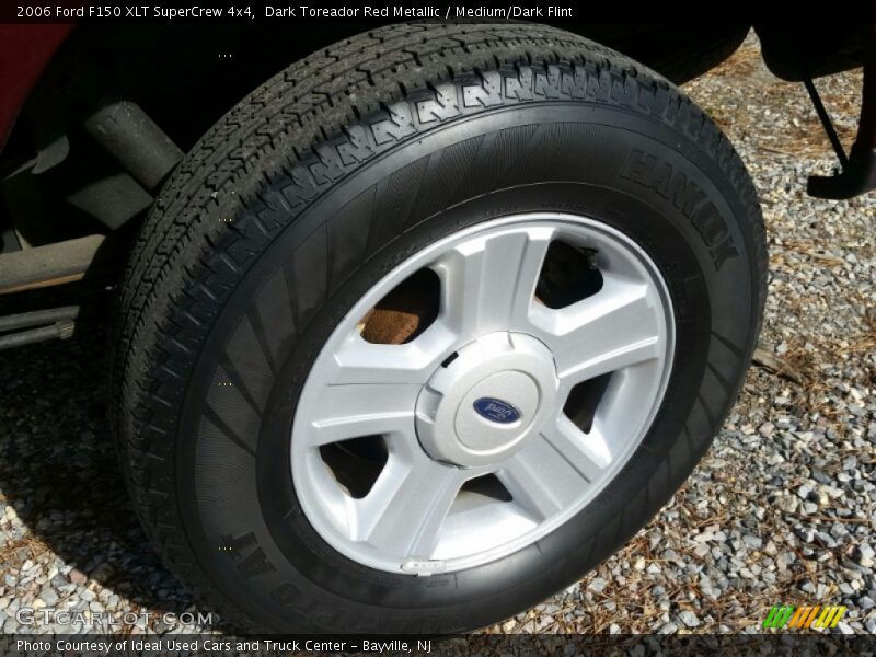 Dark Toreador Red Metallic / Medium/Dark Flint 2006 Ford F150 XLT SuperCrew 4x4
