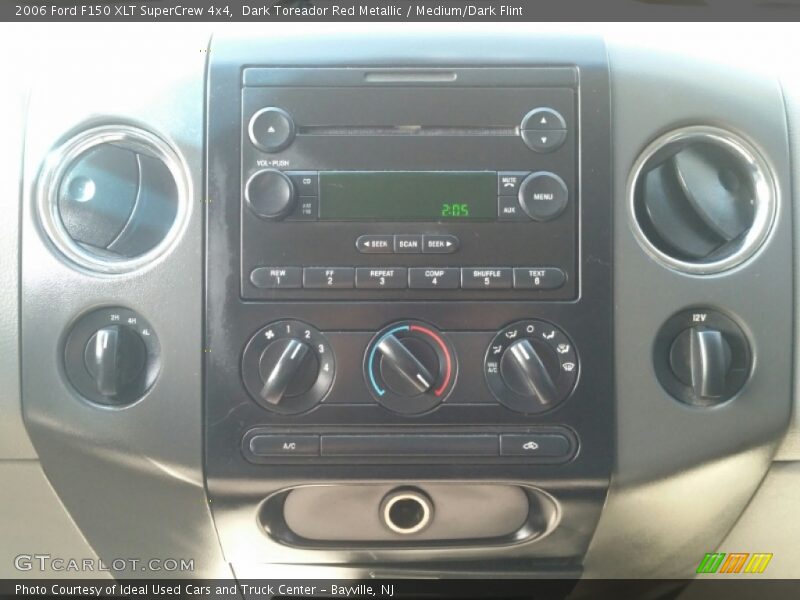 Dark Toreador Red Metallic / Medium/Dark Flint 2006 Ford F150 XLT SuperCrew 4x4