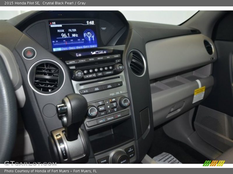 Crystal Black Pearl / Gray 2015 Honda Pilot SE