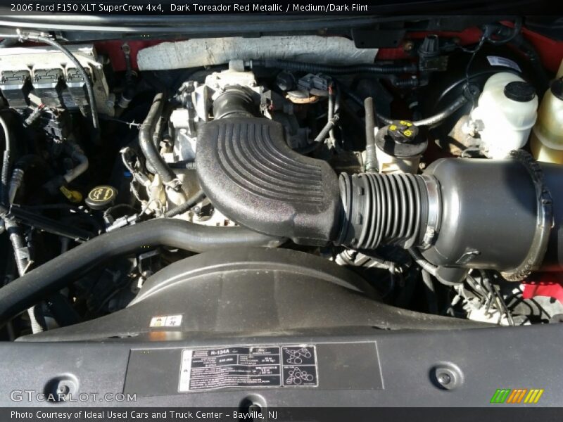 Dark Toreador Red Metallic / Medium/Dark Flint 2006 Ford F150 XLT SuperCrew 4x4