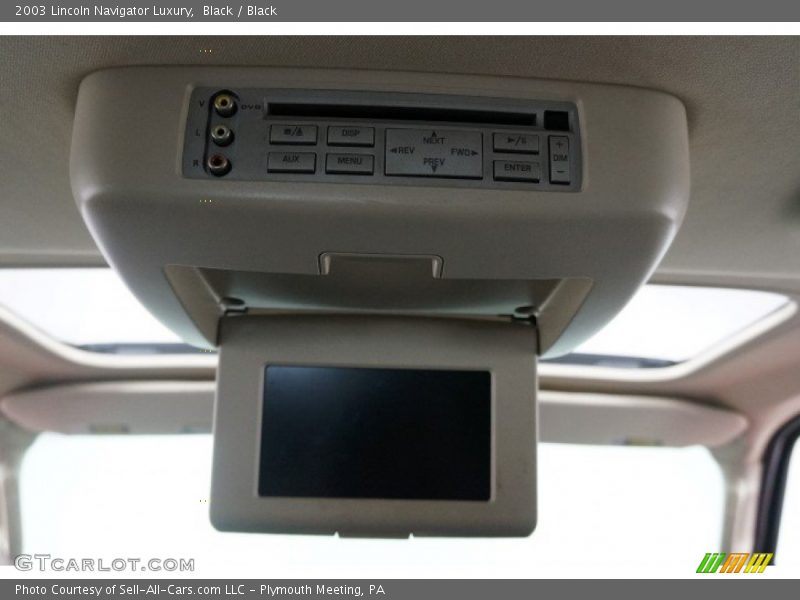 Black / Black 2003 Lincoln Navigator Luxury