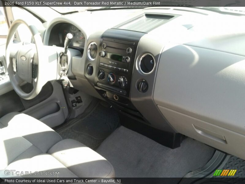 Dark Toreador Red Metallic / Medium/Dark Flint 2006 Ford F150 XLT SuperCrew 4x4