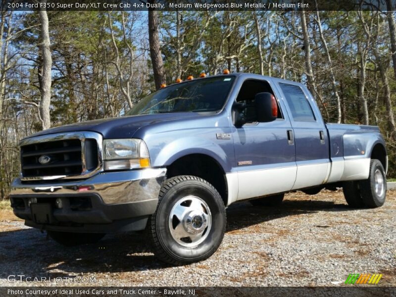 Medium Wedgewood Blue Metallic / Medium Flint 2004 Ford F350 Super Duty XLT Crew Cab 4x4 Dually
