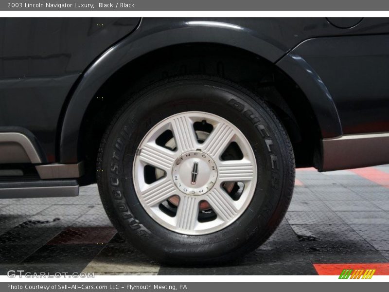 Black / Black 2003 Lincoln Navigator Luxury