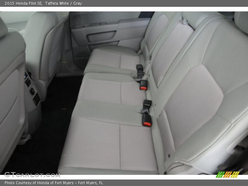 Taffeta White / Gray 2015 Honda Pilot SE