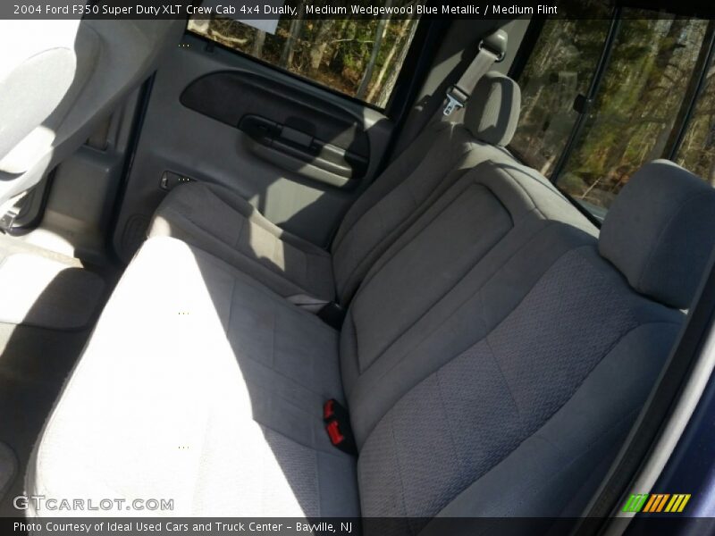 Medium Wedgewood Blue Metallic / Medium Flint 2004 Ford F350 Super Duty XLT Crew Cab 4x4 Dually