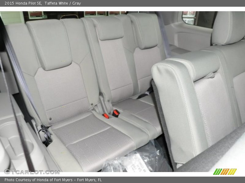 Taffeta White / Gray 2015 Honda Pilot SE