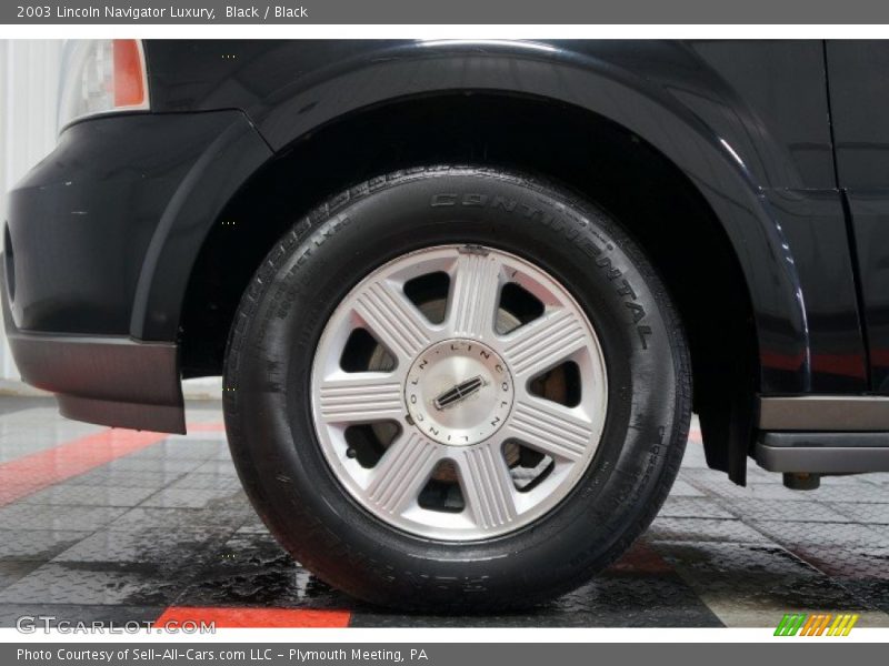 Black / Black 2003 Lincoln Navigator Luxury